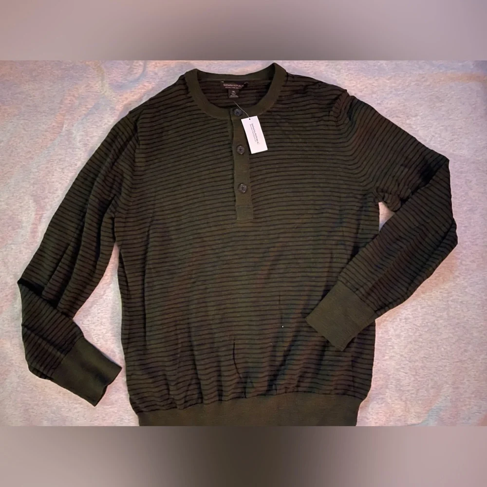 🆕 Banana Republic | Merino Wool long sleeve shirt | Men XL